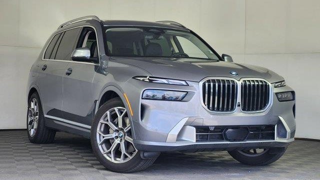 Preowned 2023 BMW X7 xDrive40i for Sale