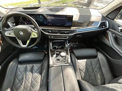 2025 BMW X7 AWD Xdrive40i 4DR Sports Activity Vehicle