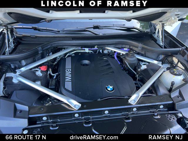 2025 BMW X7 - $66,320