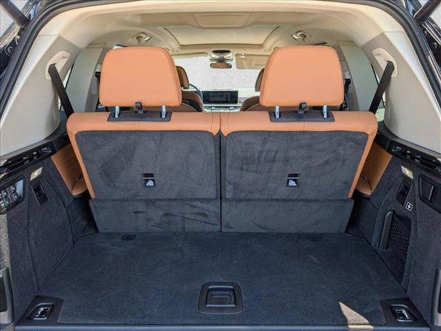 2026 BMW X7 - $76,814