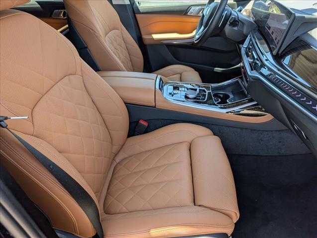 2026 BMW X7 - $76,814