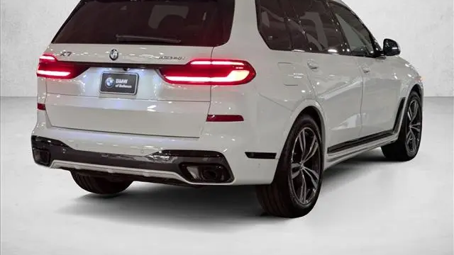 2026 BMW X7 xDrive40i