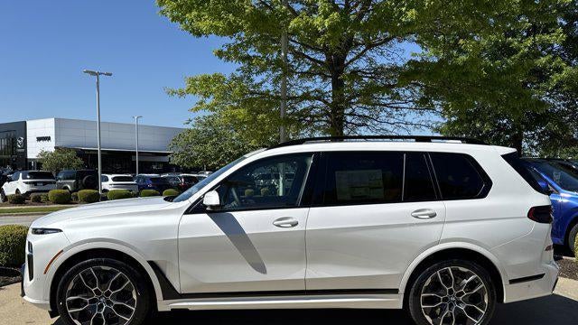 2027 BMW X7 xDrive40i