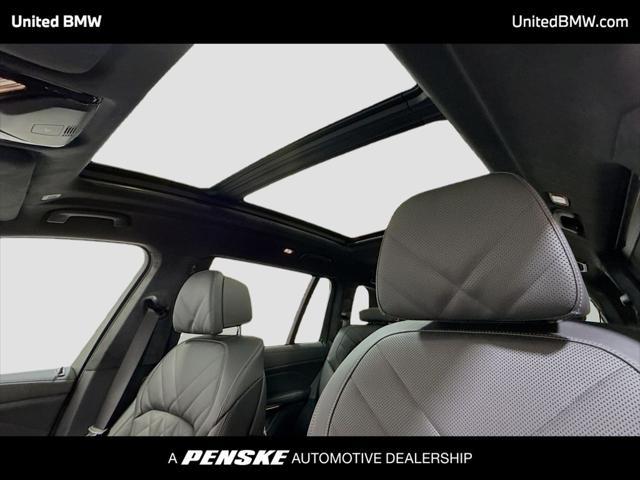 2027 BMW X7 - $97,994