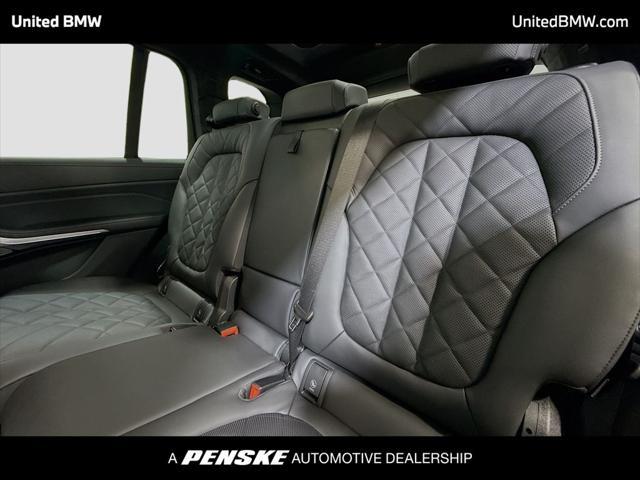 2027 BMW X7 - $97,994