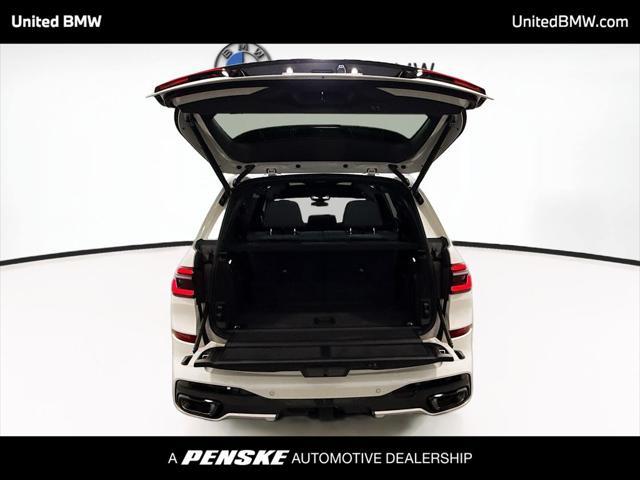 2027 BMW X7 - $97,994