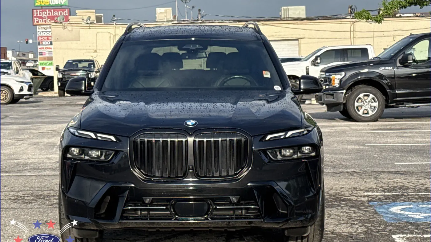 2024 BMW X7 xDrive40i