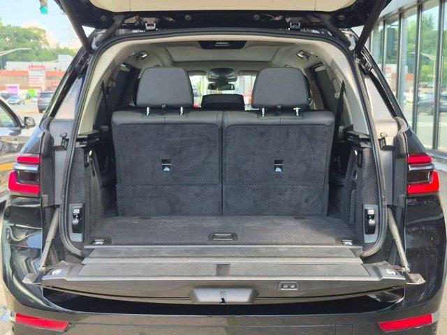 2025 BMW X7 - $53,495