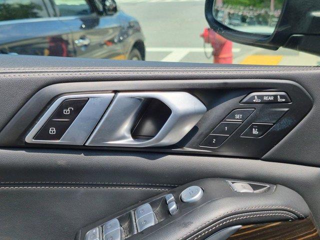 2025 BMW X7 - $53,495