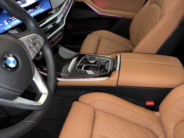 2025 BMW X7 - $71,888