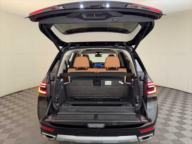 2025 BMW X7 - $71,888