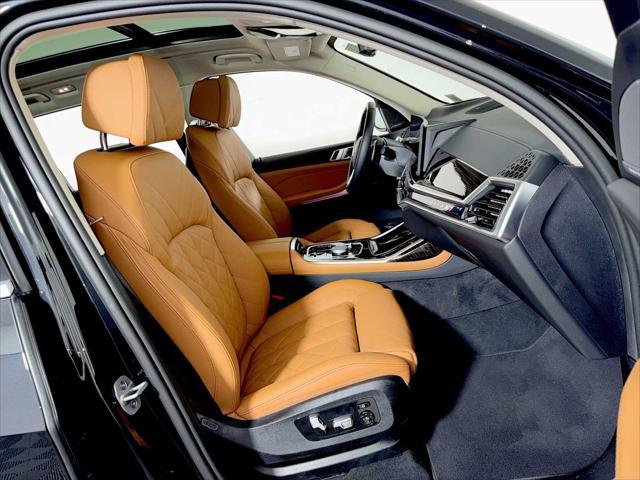 2025 BMW X7 - $71,888