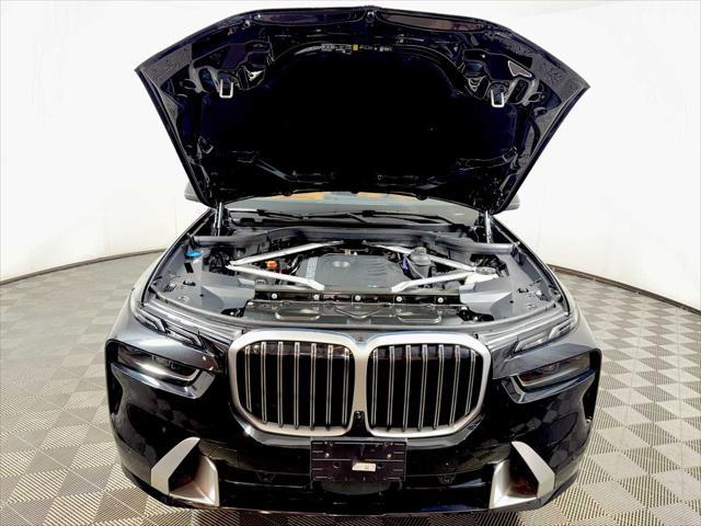 2025 BMW X7 - $71,888