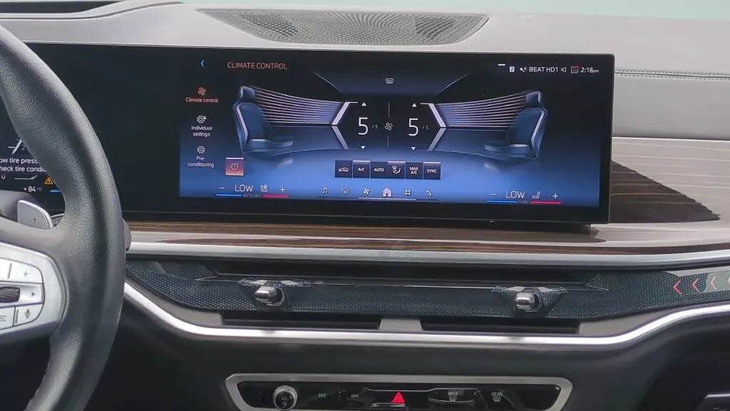 2026 BMW X7 - $61,989
