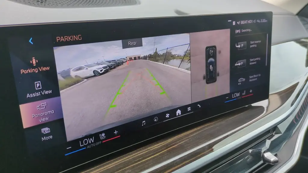 2026 BMW X7 - $61,989