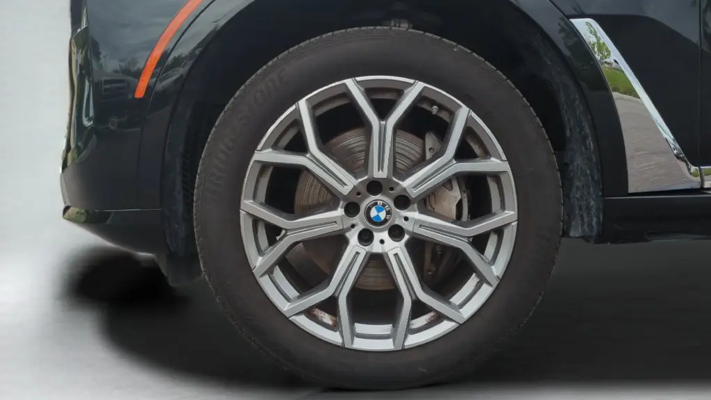 2026 BMW X7 - $61,989