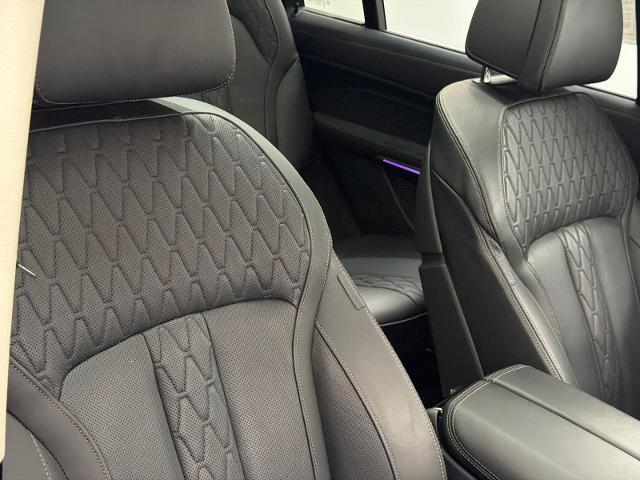2026 BMW X7 - $66,777