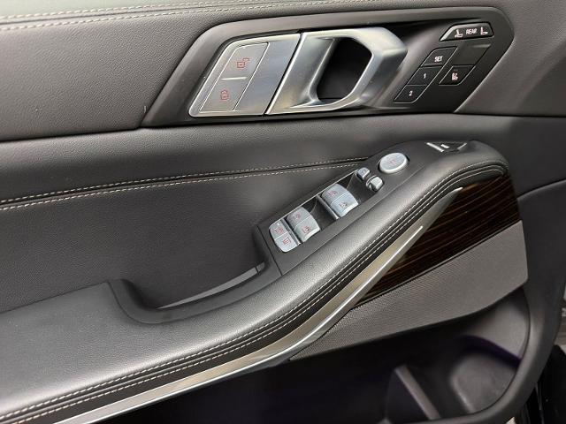 2026 BMW X7 - $66,777