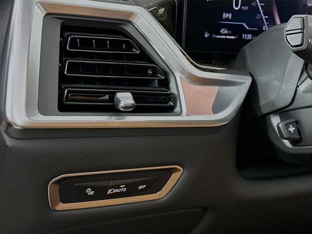 2026 BMW X7 - $86,410