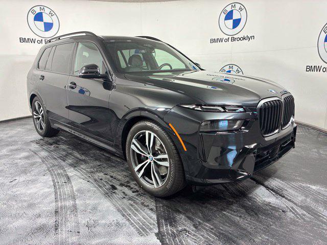 2027 BMW X7 - $89,995