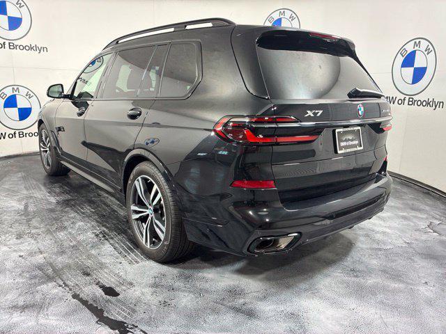 2027 BMW X7 - $89,995