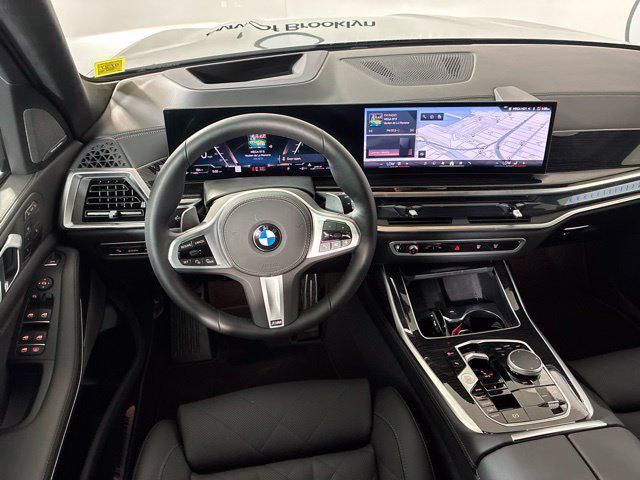 2027 BMW X7 - $89,995