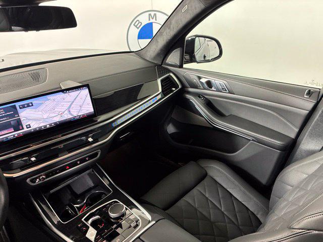 2027 BMW X7 - $89,995