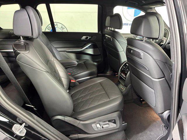 2027 BMW X7 - $89,995
