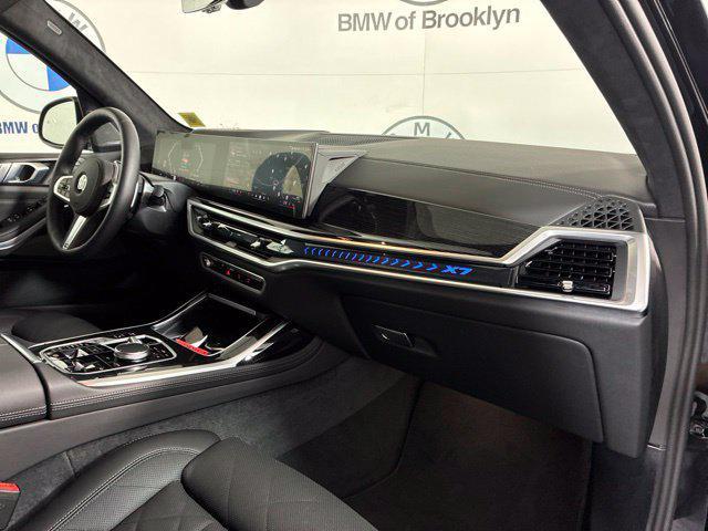 2027 BMW X7 - $89,995