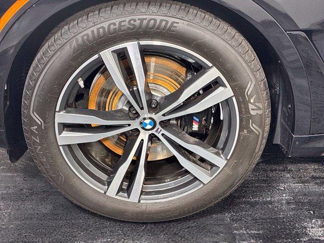 2027 BMW X7 - $89,995