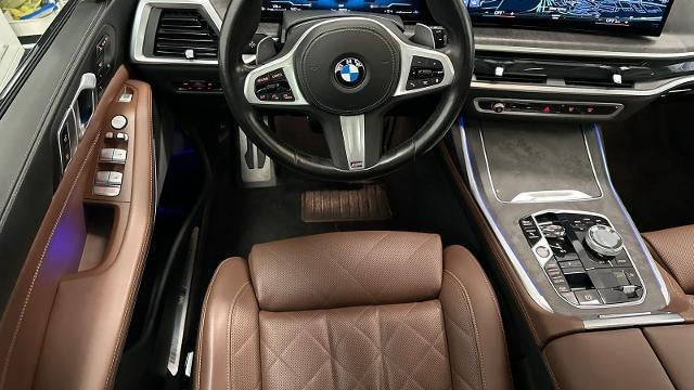 2023 BMW X7 xDrive40i