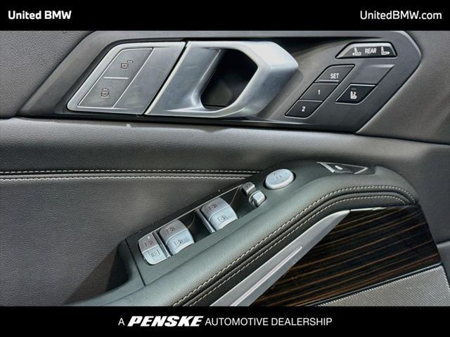 2026 BMW X7 - $69,958