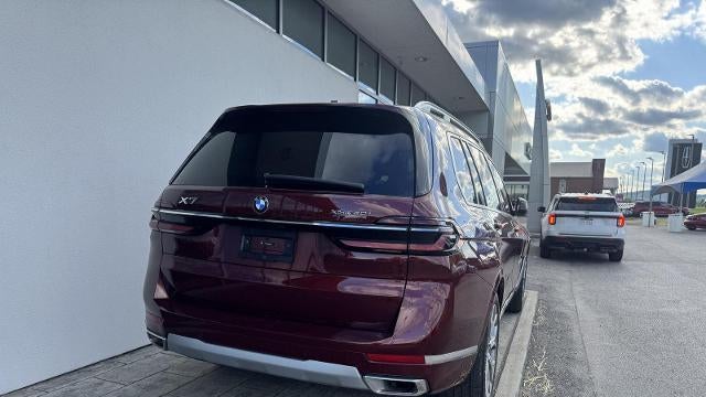 2026 BMW X7 xDrive40i