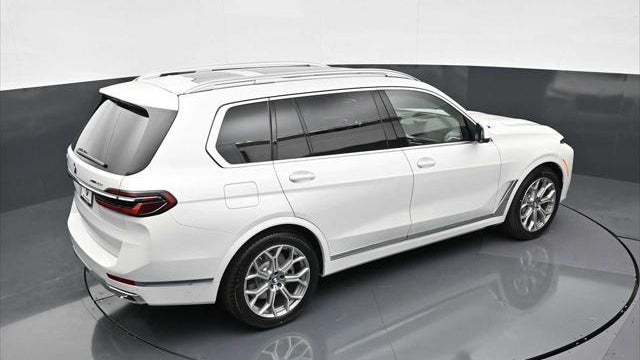 2027 BMW X7 xDrive40i