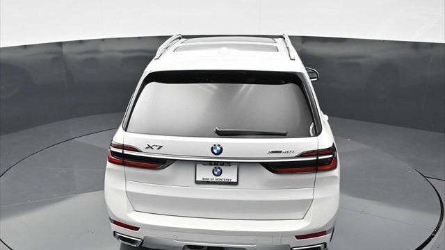 2027 BMW X7 xDrive40i