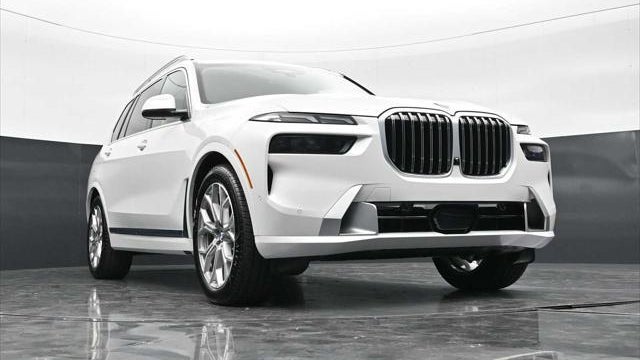 2027 BMW X7 xDrive40i