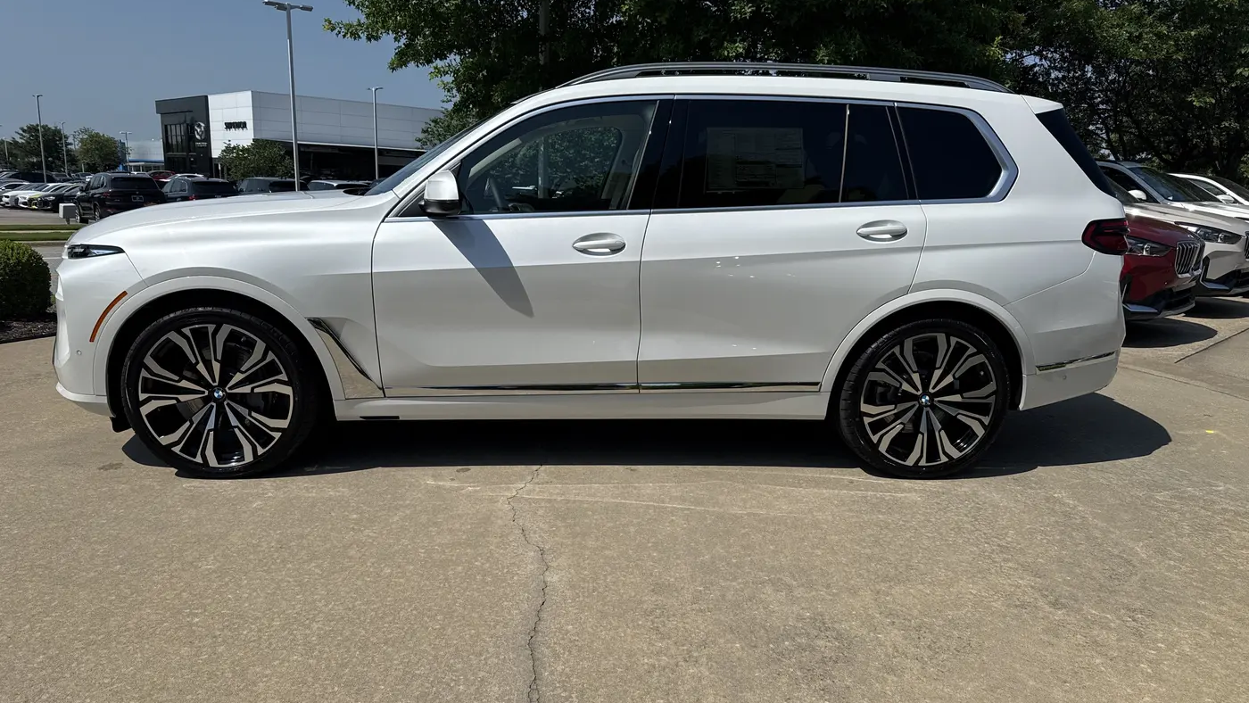2027 BMW X7 xDrive40i