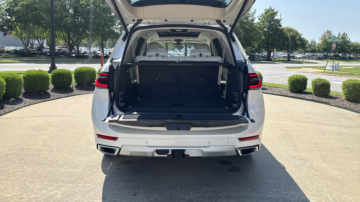 2027 BMW X7 xDrive40i