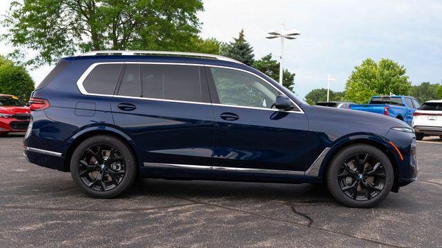 2027 BMW X7 xDrive40i