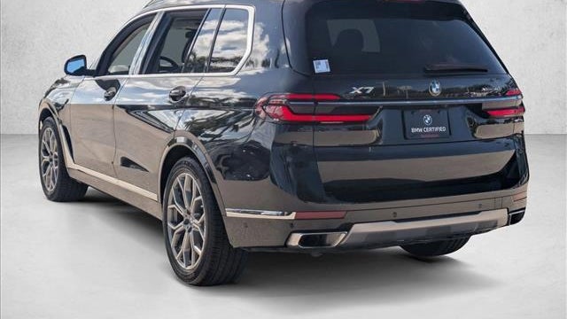 2023 BMW X7 xDrive40i