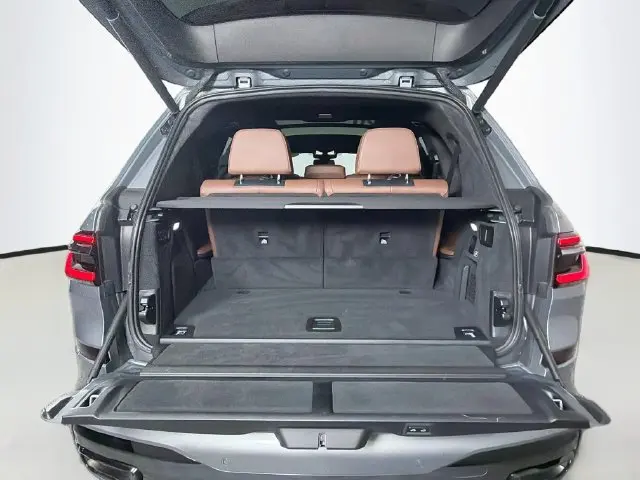 2024 BMW X7 - $49,000