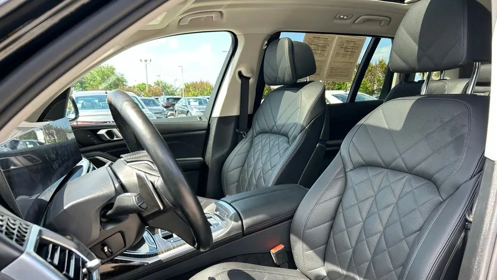 2024 BMW X7 xDrive40i