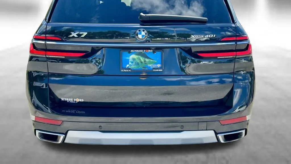 2024 BMW X7 xDrive40i