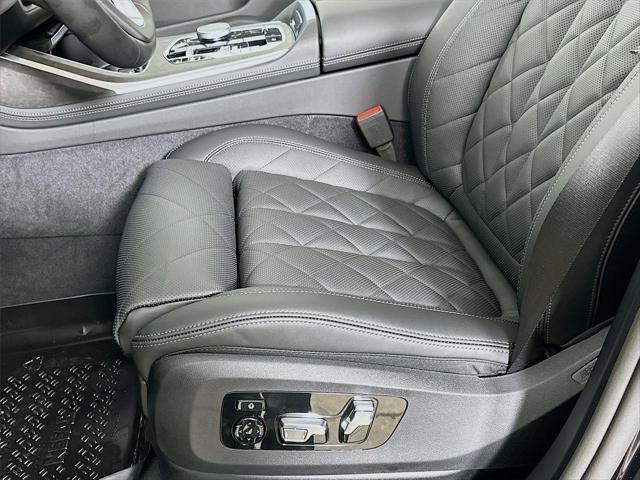 2026 BMW X7 - $73,500
