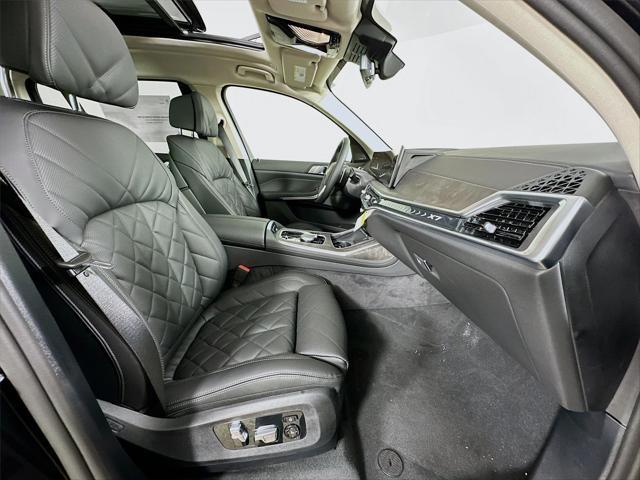 2026 BMW X7 - $73,500