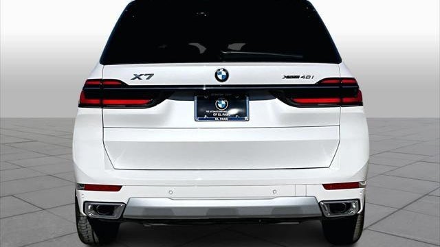 2026 BMW X7 xDrive40i