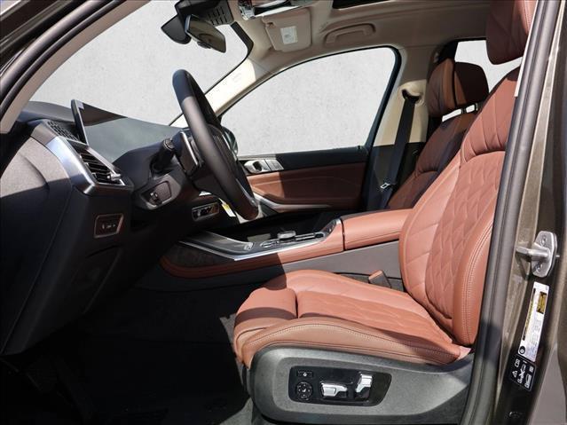 2027 BMW X7 - $95,200