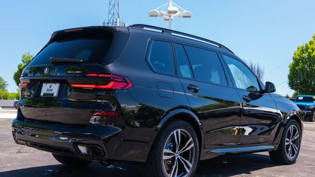 2027 BMW X7 xDrive40i