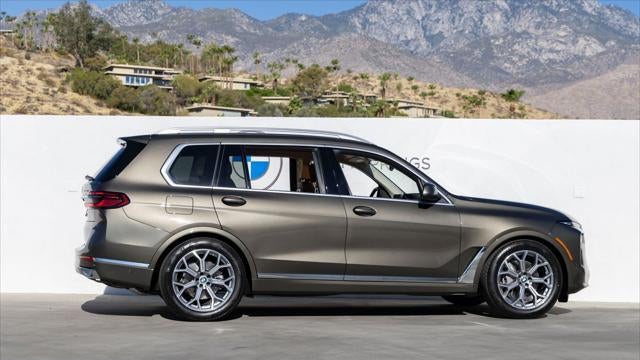 2027 BMW X7 xDrive40i