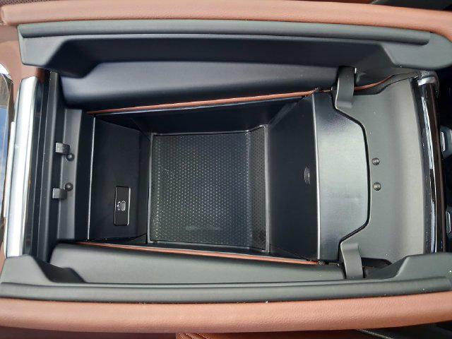 2027 BMW X7 - $95,143